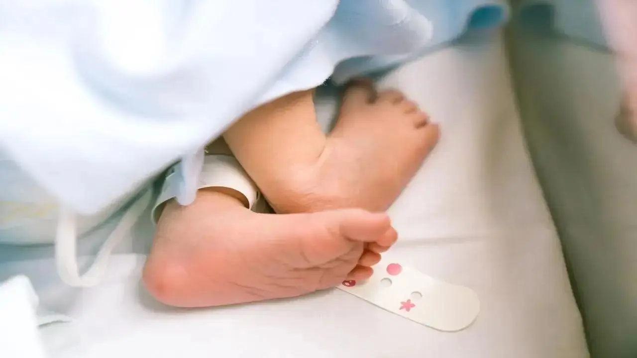Ghatkopar hospital incident: Newborn saved after being found crying in bathroom Newborn saved after being found crying in bathroom. Representation pic